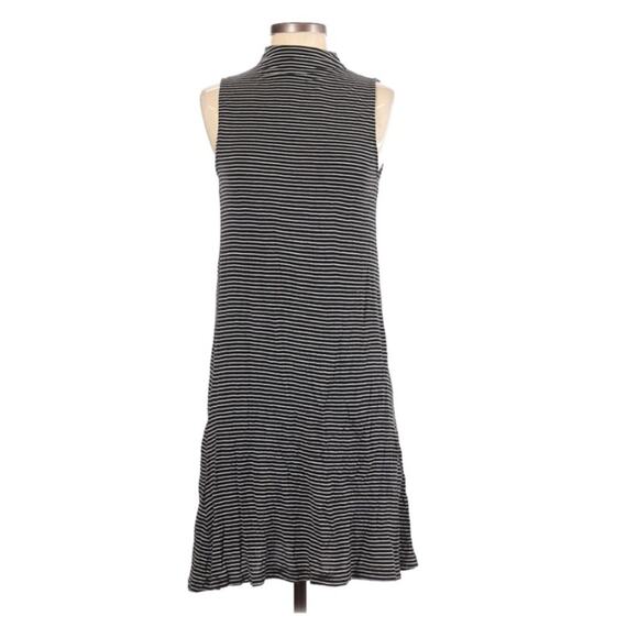Long Tall Sally Black & White Pin Stripe Sleeveless Mock Neck Mini Dress Women S - Picture 1 of 10